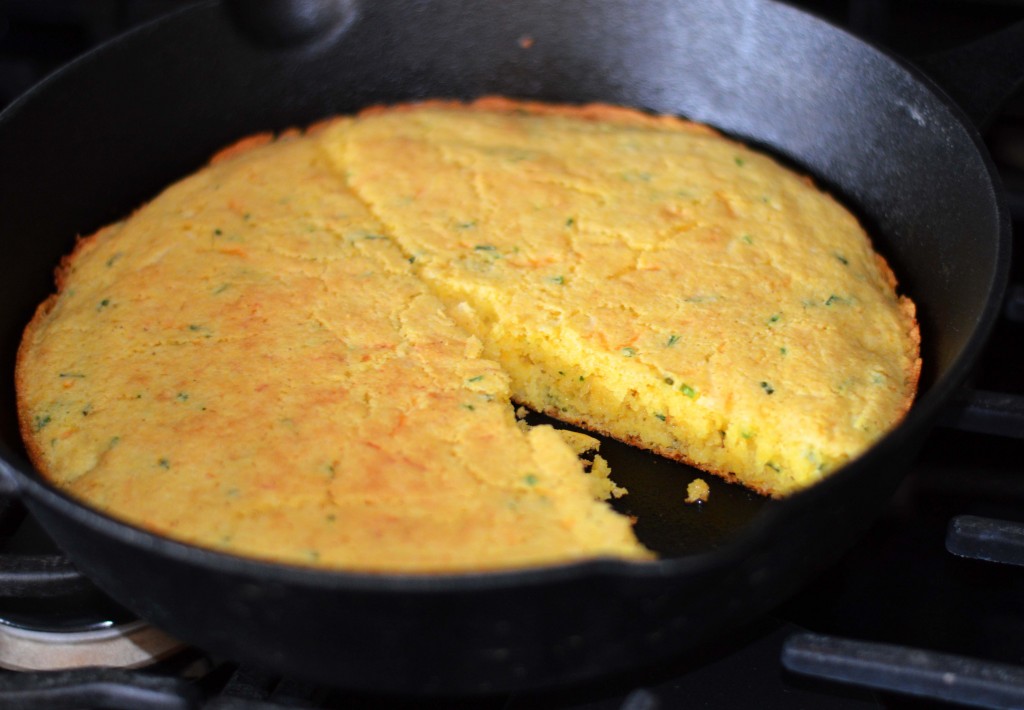 Skillet cornbread