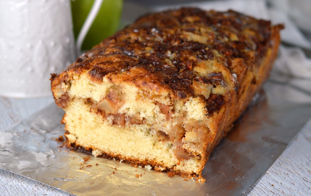 apple fritter bread