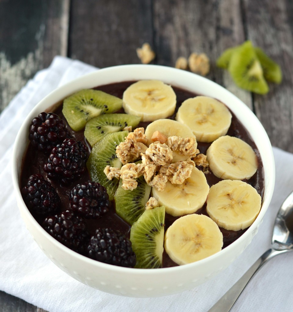 Acai smoothie bowl