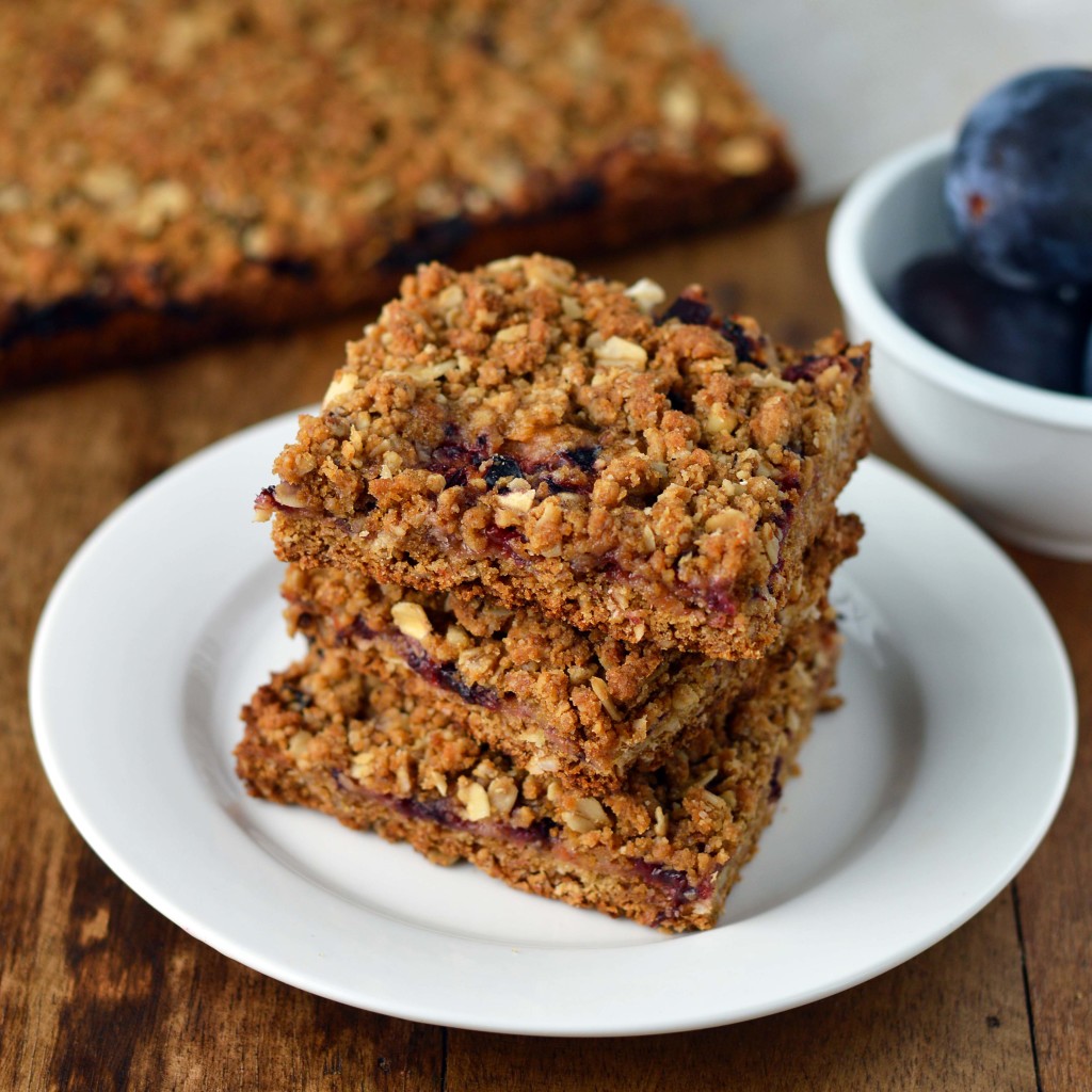 plum crumble bars