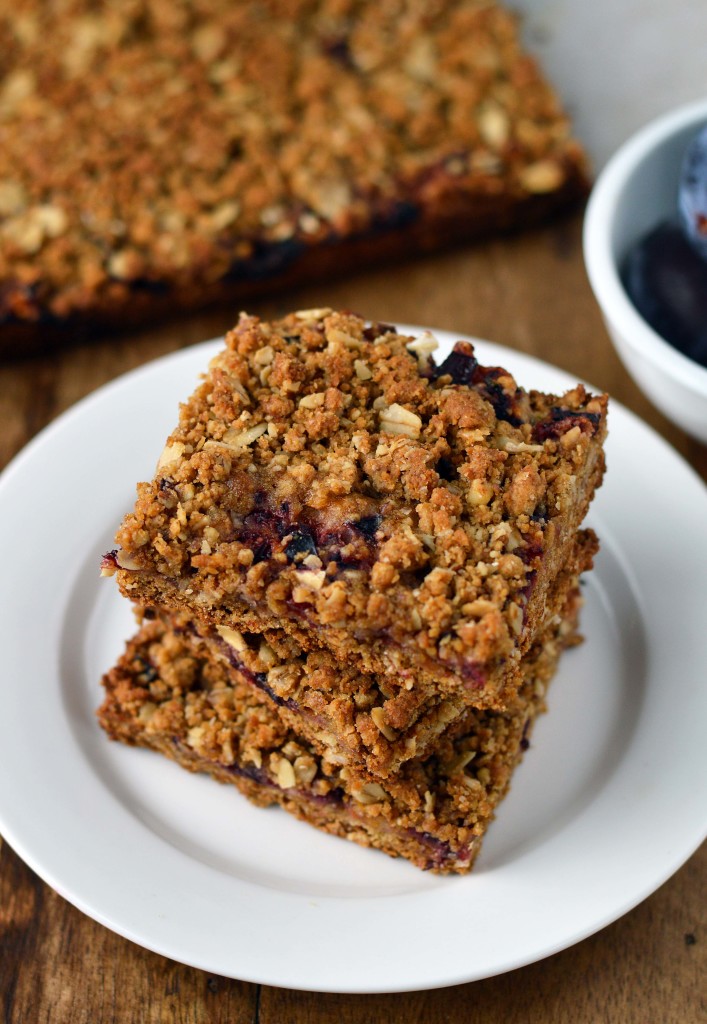 plum crumble bars