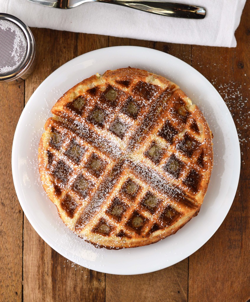 apple cinnamon ricotta waffles