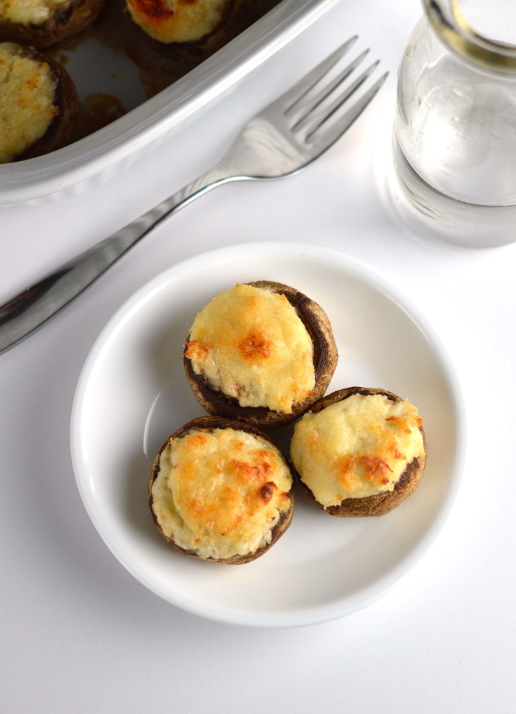 crab and blue cheese stuffed mushrooms