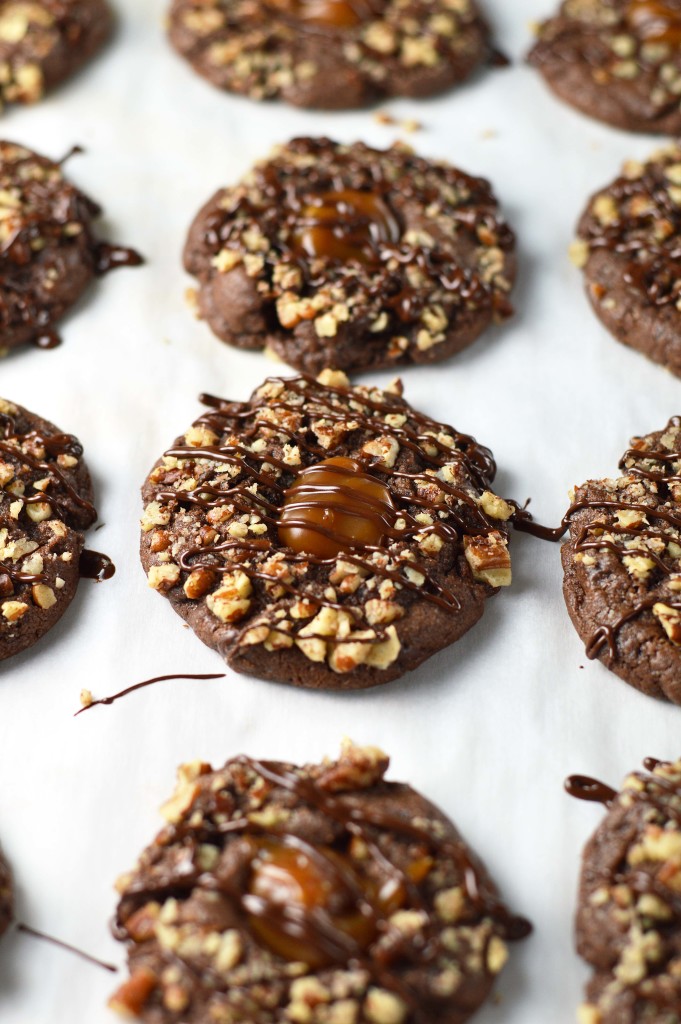 Double chocolate turtle cookies