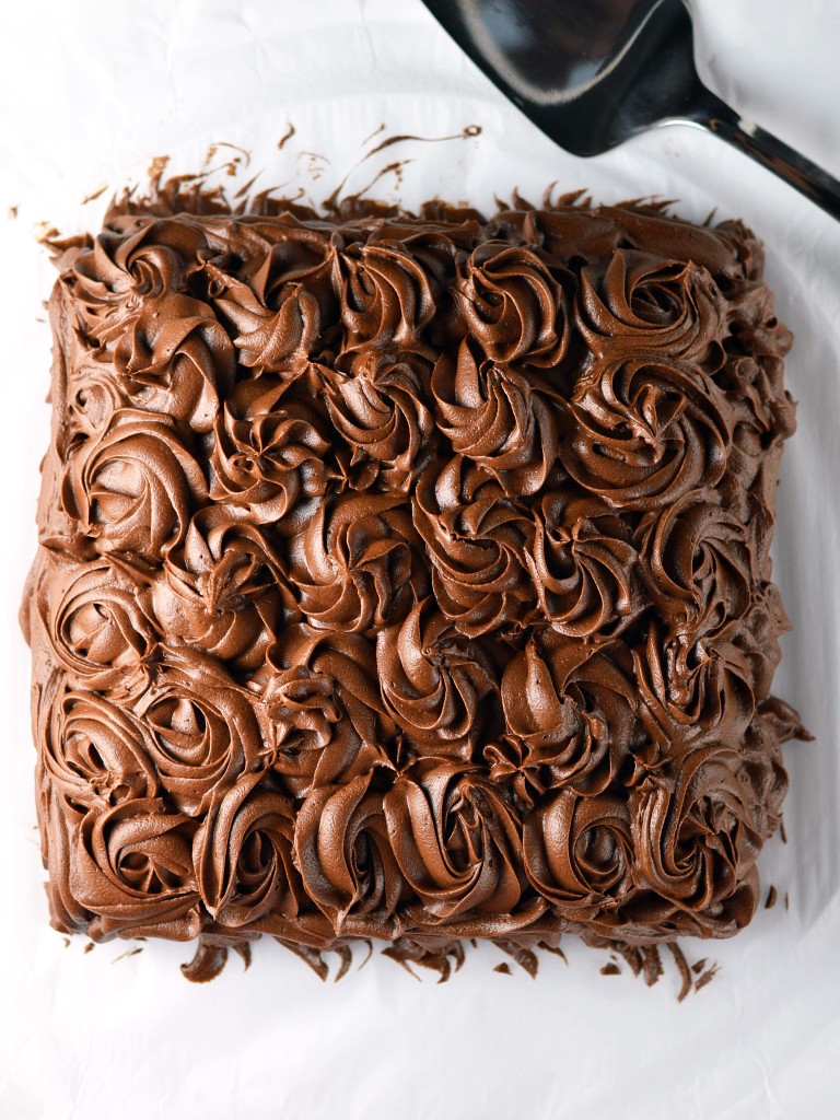 Banana Cake with Chocolate Frosting