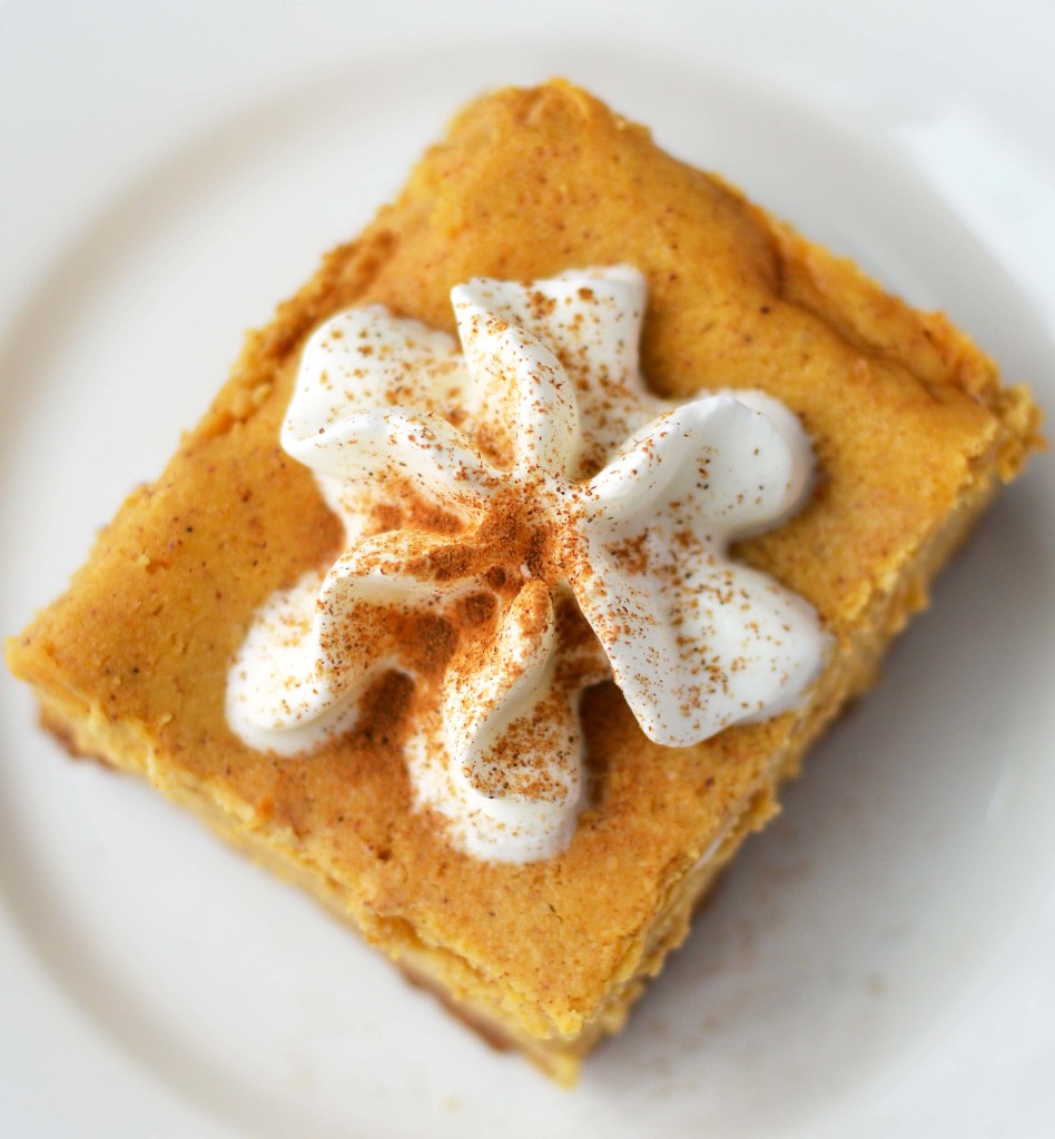 Pumpkin cheesecake bars