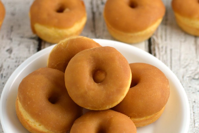 Baked pumpkin donuts with maple glaze