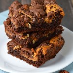 Chocolate caramel pecan bars