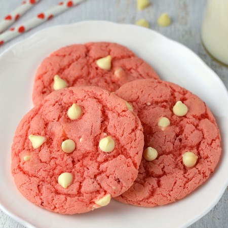 White chocolate strawberry cookies