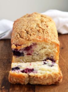 Berry Crumble Muffins